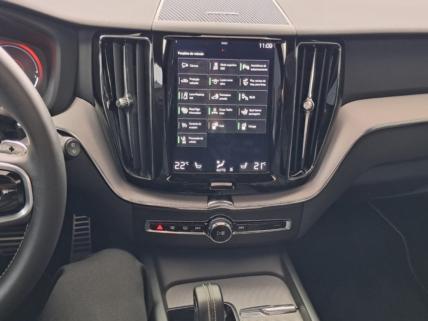 volvo xc60 2.0 t8 hybrid r-design awd geartronic hibrido 4p automatico 202026