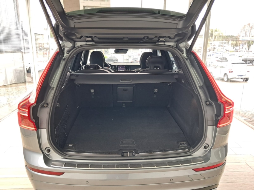 volvo xc60 2.0 t8 hybrid r-design awd geartronic hibrido 4p automatico 202022