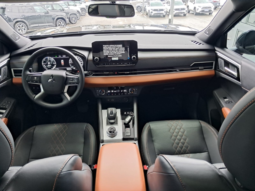 mitsubishi outlander 2.4 phev signature s-awc dht hibrido 4p automatico 20266