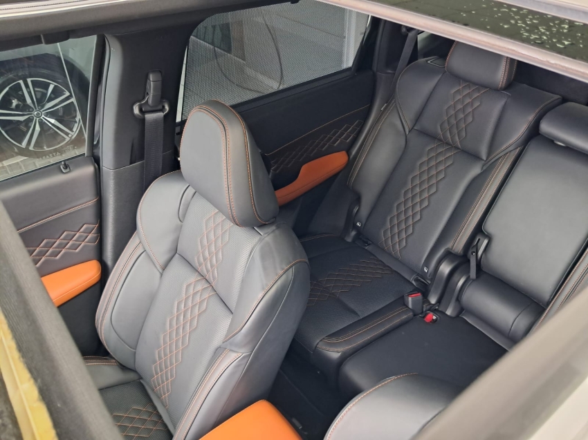 mitsubishi outlander 2.4 phev signature s-awc dht hibrido 4p automatico 202623