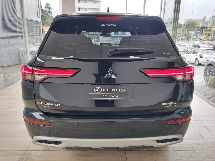 mitsubishi outlander 2.4 phev signature s-awc dht hibrido 4p automatico 20264