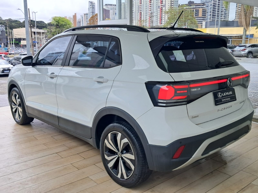 volkswagen t-cross 1.0 200 tsi total flex automatico 4p 20253