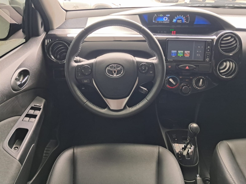 toyota etios cross 1.5 16v flex 4p automatico 201821