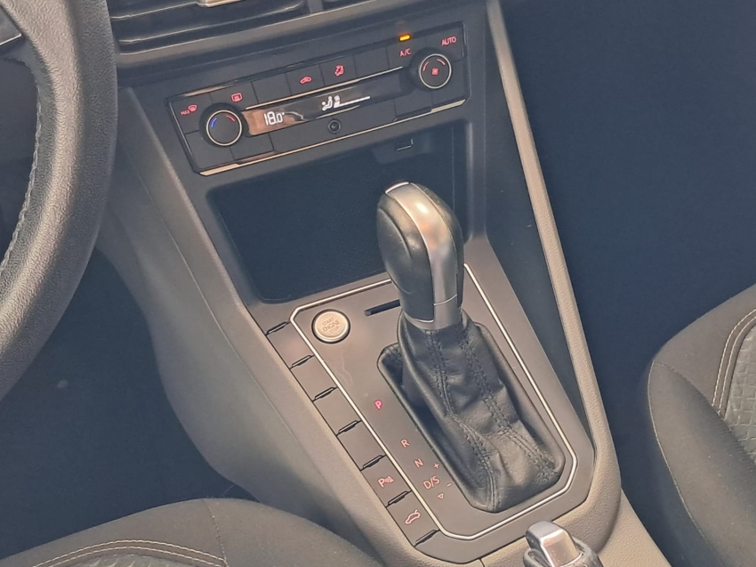 volkswagen polo 1.0 200 tsi highline automatico flex 4p 202019