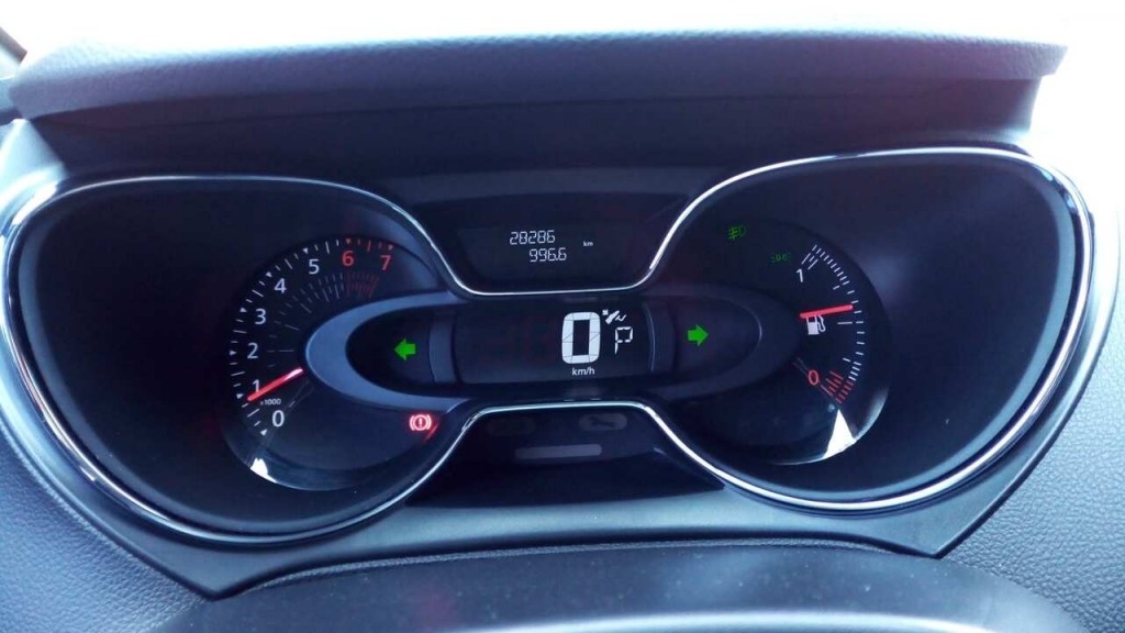 captur bose 1.6 16v sce cvt x-tronic12