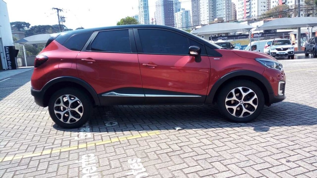 captur bose 1.6 16v sce cvt x-tronic7