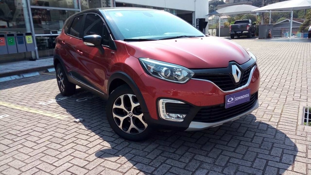 captur bose 1.6 16v sce cvt x-tronic