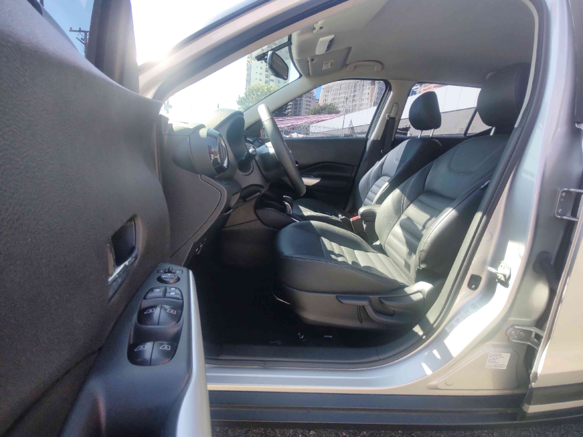 kicks advance 1.6 16v cvt flex automatico 2023/24