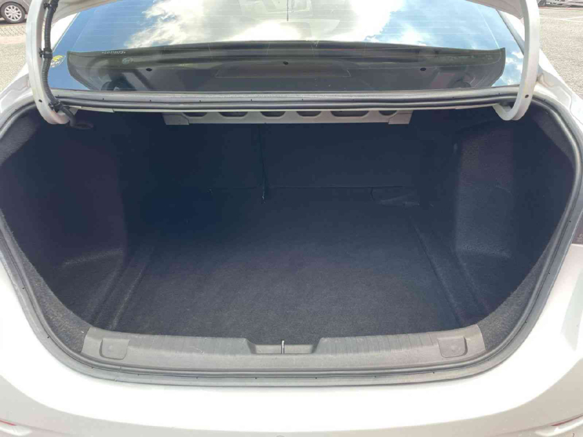 onix plus ltz 1.0 tb 12v mt6 manual 2019/20