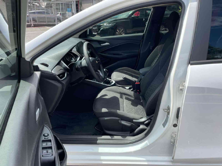 onix plus ltz 1.0 tb 12v mt6 manual 2019/20