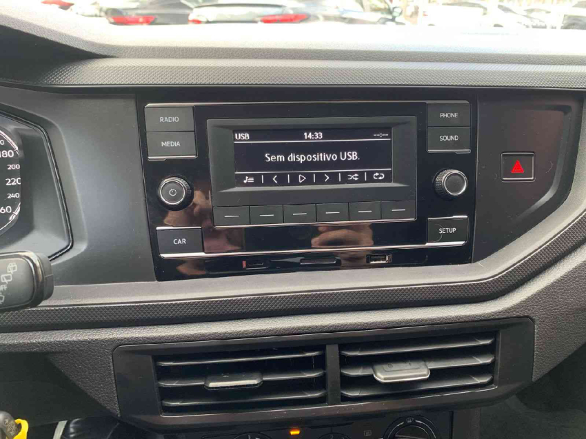 polo track 1.0 12v  manual 2023/24