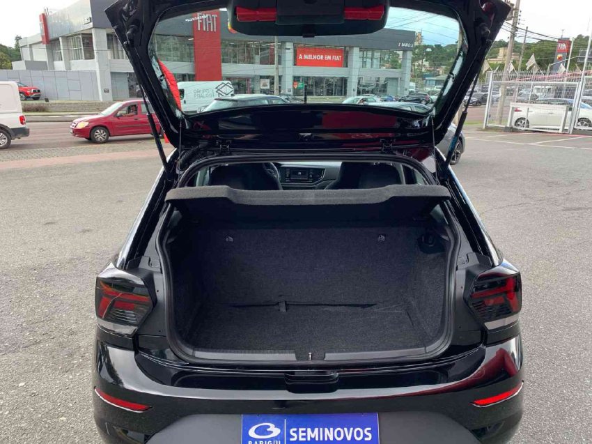 polo track 1.0 12v  manual 2023/24