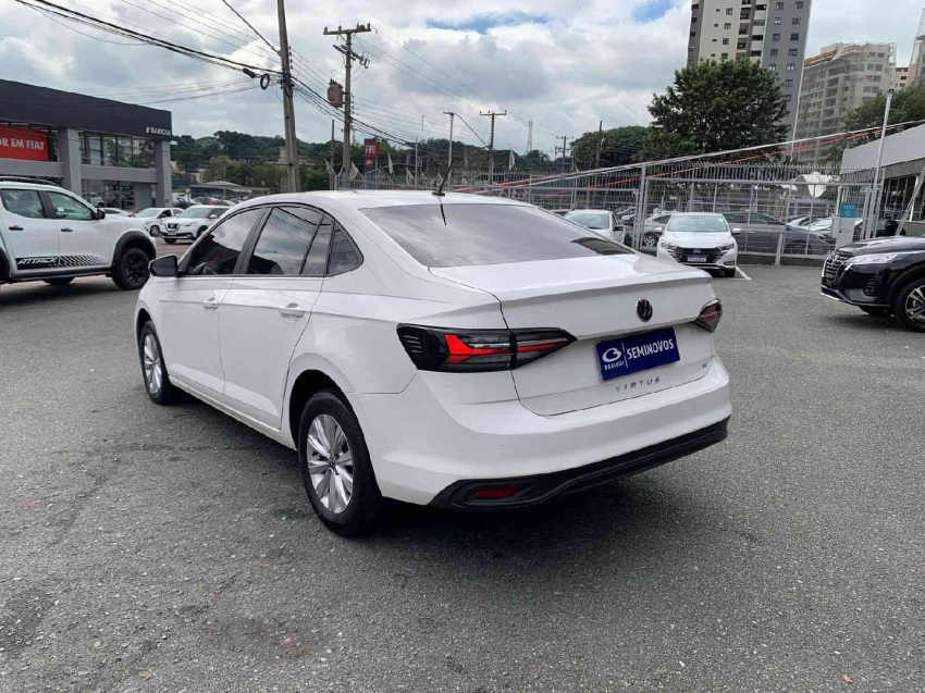 virtus 170 1.0 tsi at  2023/24