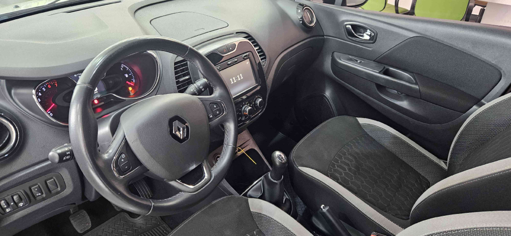 captur zen 1.6 16v sce flex manual 2017/18