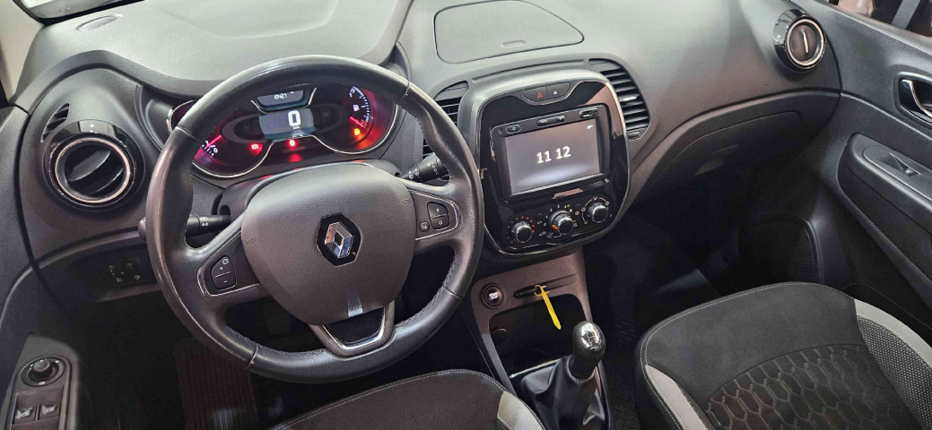 captur zen 1.6 16v sce flex manual 2017/18