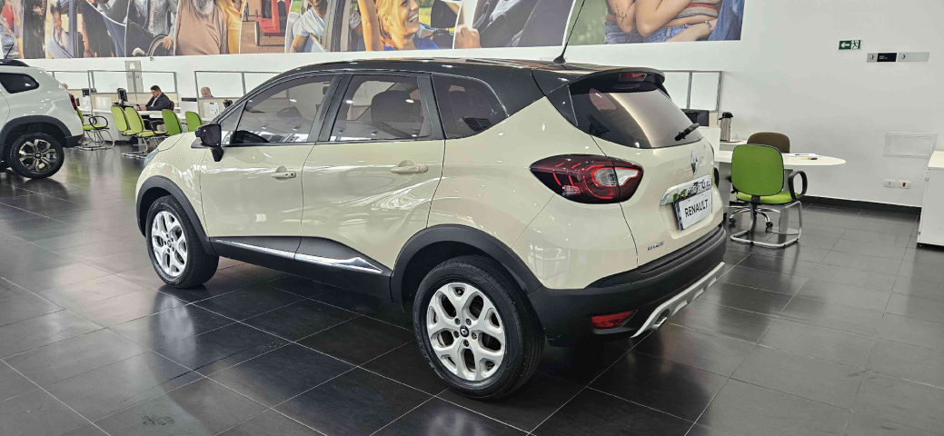 captur zen 1.6 16v sce flex manual 2017/18