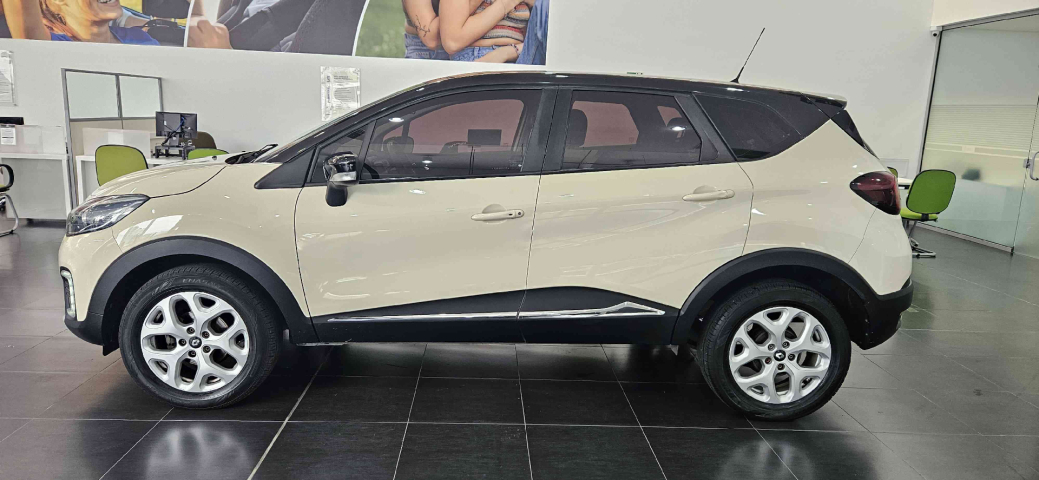 captur zen 1.6 16v sce flex manual 2017/18