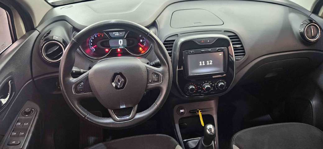 captur zen 1.6 16v sce flex manual 2017/18