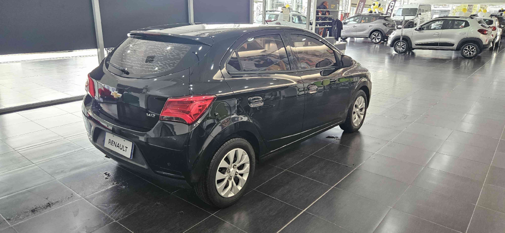 onix lt 1.4 8v mt6 eco flex manual 2018/18