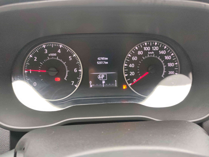 duster iconic 1.3 16v tce cvt x-tronic 2023/24