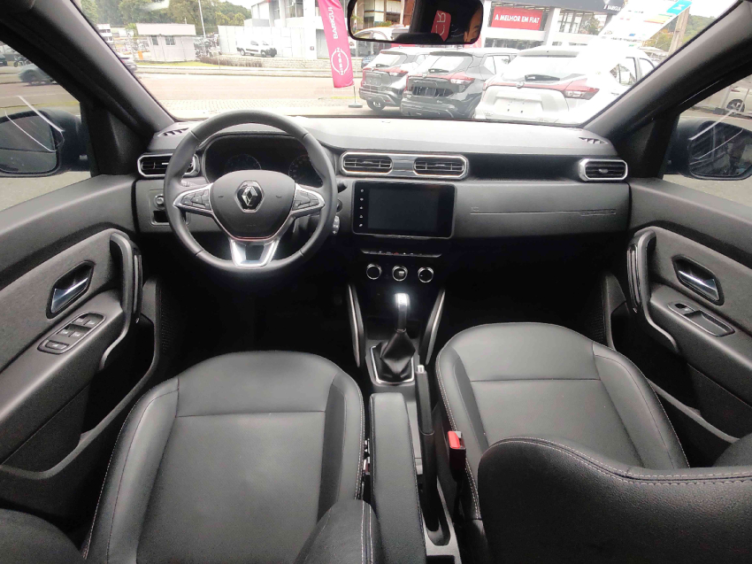 duster iconic 1.3 16v tce cvt x-tronic 2023/24