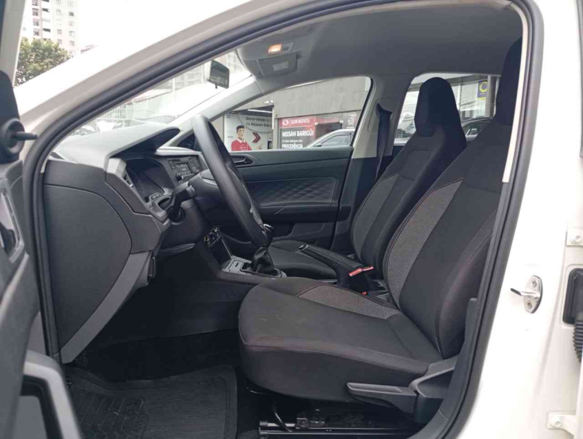 polo track 1.0 12v manual 2023/24