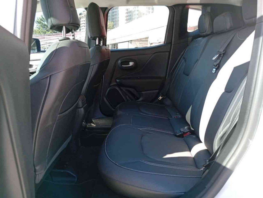 renegade longitude 1.3 t270 gse at6