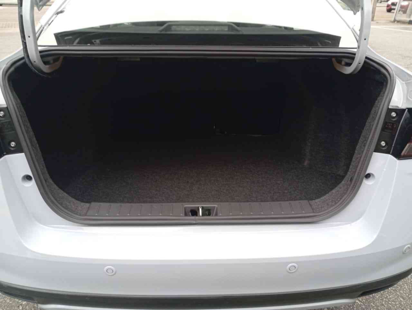 versa exclusive 1.6 16v cvt flex automatico 2024/25