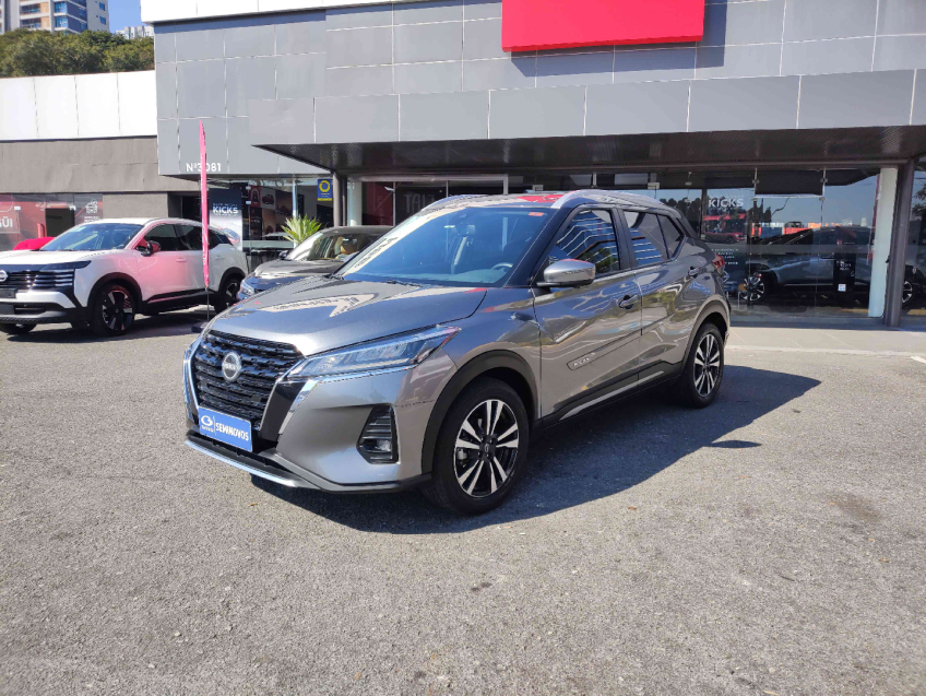 kicks 1.6 exclusive cvt flex automatico 2023/23