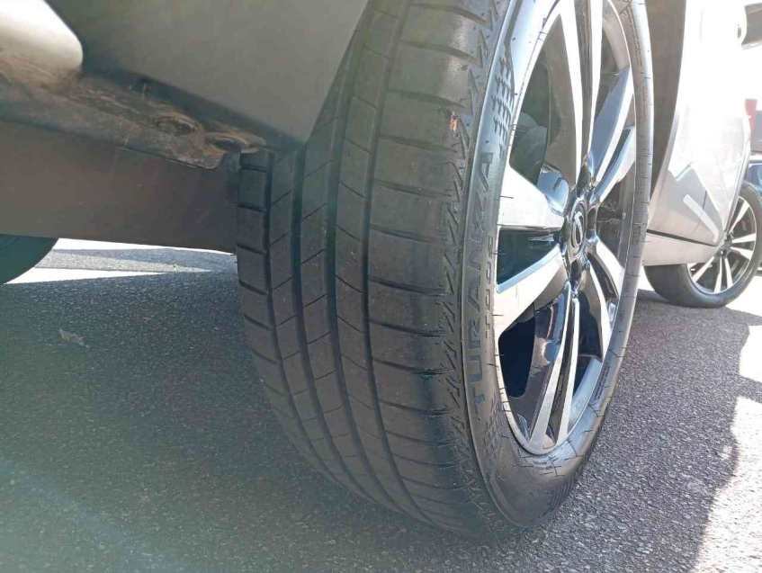 kicks 1.6 exclusive p. tech 113hp flex automatico 2023/23