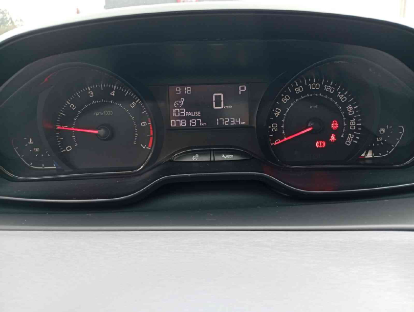 208 allure 1.6 16v at6 flex automatico 2016/17