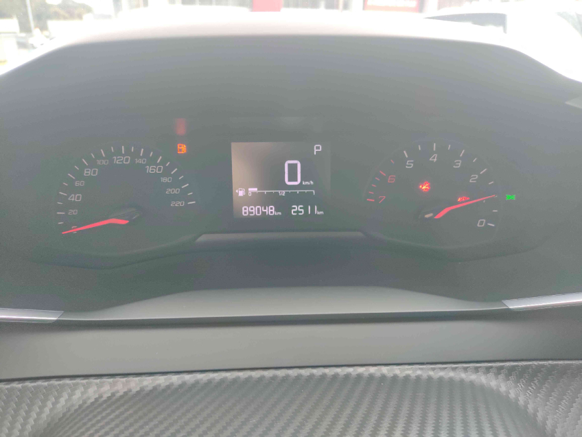 208 allure 1.6 16v at6 flex automatico 2021/22