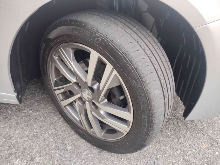 208 allure 1.6 16v at6 flex automatico 2021/22