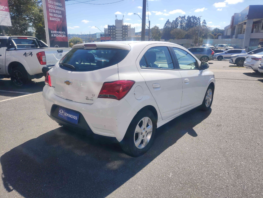 onix activ 1.4 8v mt6 eco flex manual 2019/19