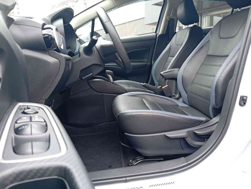 versa exclusive 1.6 16v cvt 2024/25