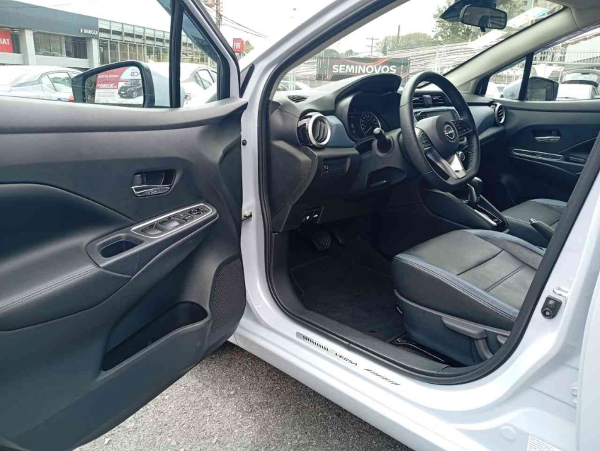 versa exclusive 1.6 16v cvt 2024/25