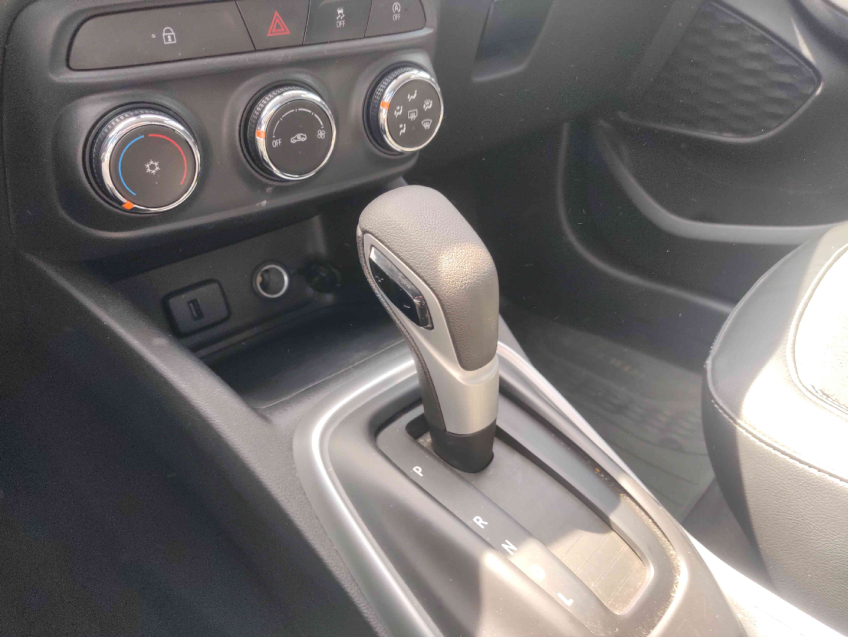 tracker ltz 1.2 turbo 12v at6 flex 2020/21