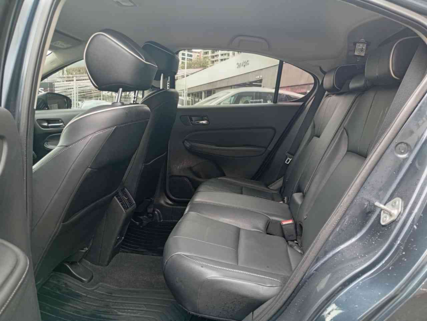 city hatch touring 1.5 16v cvt  2022/23
