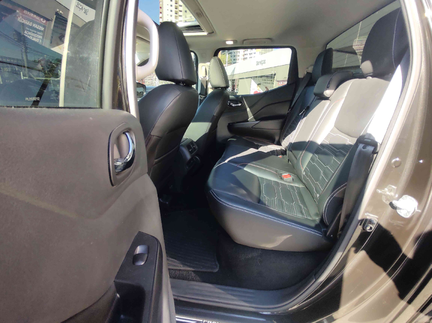 frontier 2.3 pro4x at 190hp  automatico 2022/22