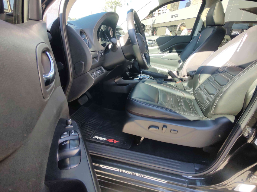 frontier 2.3 pro4x at 190hp  automatico 2022/22