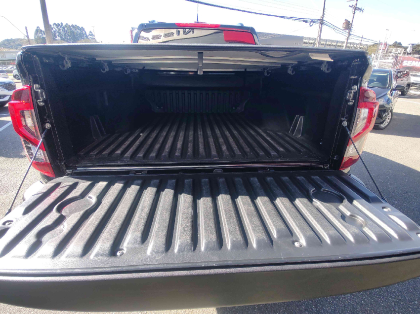 frontier 2.3 pro4x at 190hp  automatico 2022/22