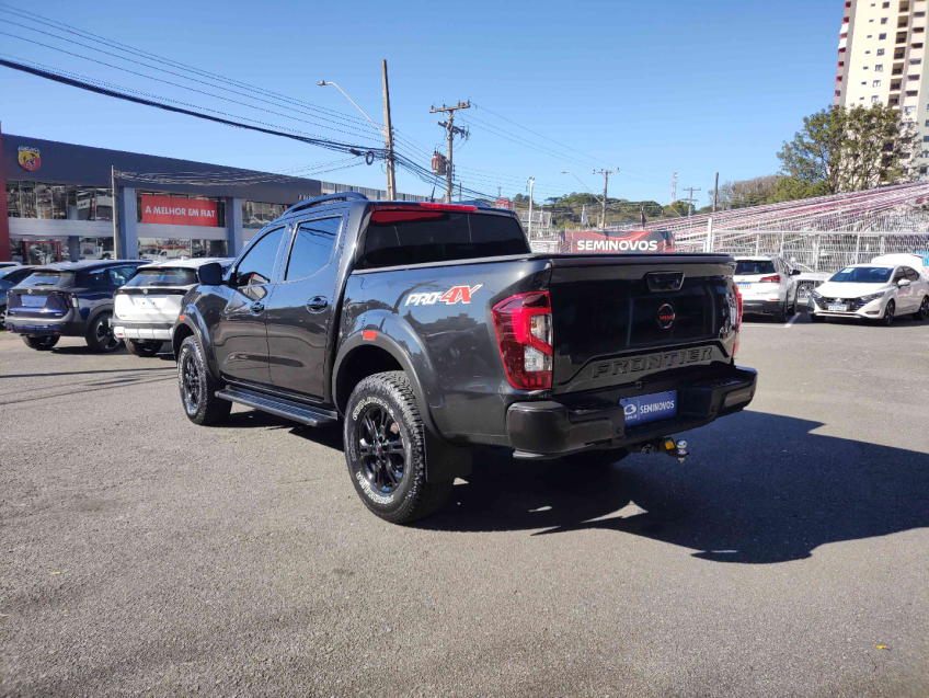 frontier 2.3 pro4x at 190hp  automatico 2022/22