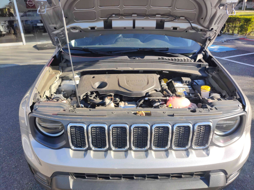 renegade longitude 1.3 t270 gse at6  2022/22