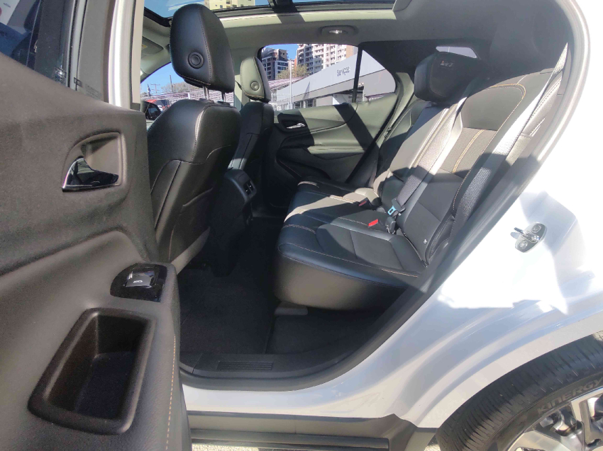 equinox premier awd 1.5 tb at6  2023/23