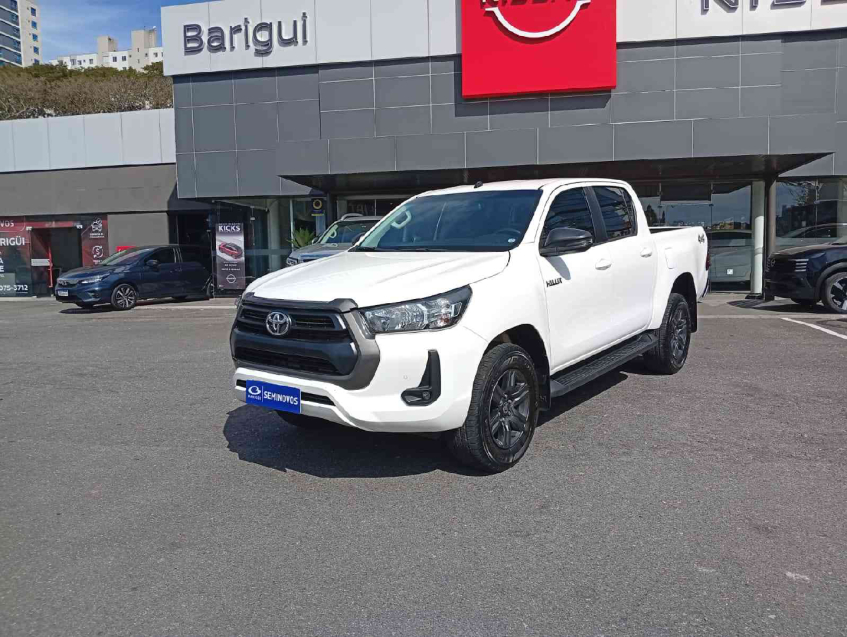 hilux cd dsl 4x4 sr at diesel automatico 2023/24