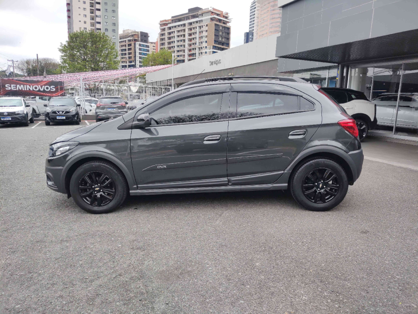 onix activ 1.4 8v at6 eco flex automatico 2019/19