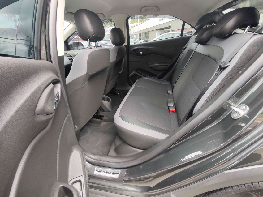 onix activ 1.4 8v at6 eco flex automatico 2019/19