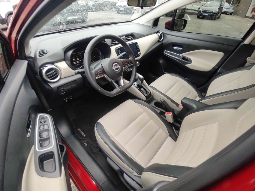 nissan versa 1.6 16v flex exclusive xtronic 4p automatico 2025
