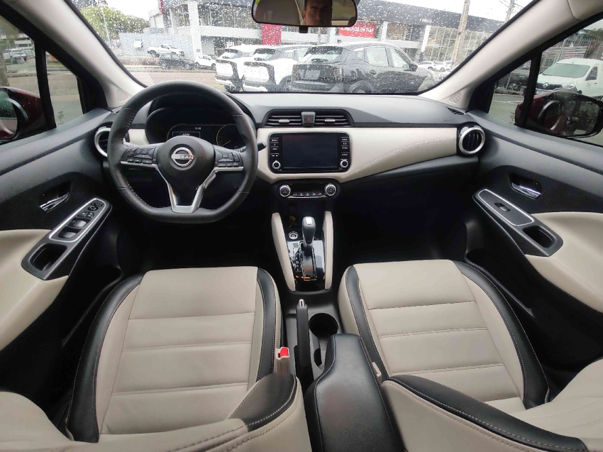 nissan versa 1.6 16v flex exclusive xtronic 4p automatico 2025