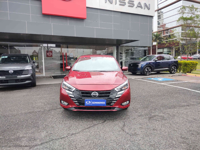 nissan versa 1.6 16v flex exclusive xtronic 4p automatico 2025
